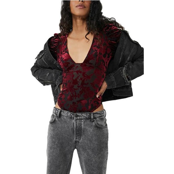 Free People Midnight Combo Magic Hour Velvet Burnout Bodysuit NWT Size XS - Picture 1 of 12